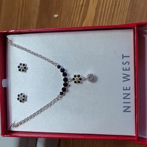 3/$20 NIB 2pc Nine West Cubic Zirconia necklace & earrings